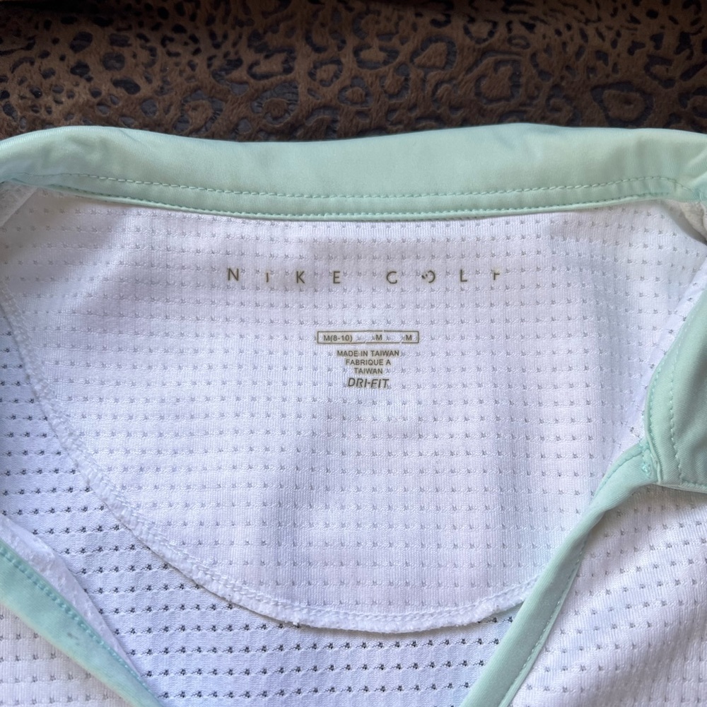 Women’s size medium Nike Golf shirt